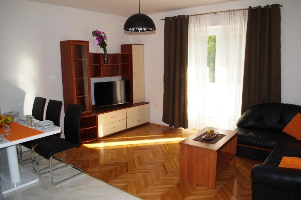 Yakov Free Public Parking And Balcony Apartamento Zadar Exterior foto